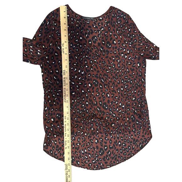 💖West Kei Women's Leopard Print V-Neck Blouse With Tie Sleeves - Picture 6 of 7